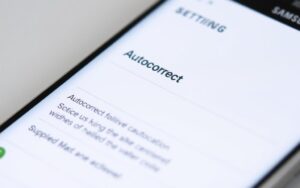 disable autocorrect Android