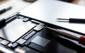 MacBook Screen Repair